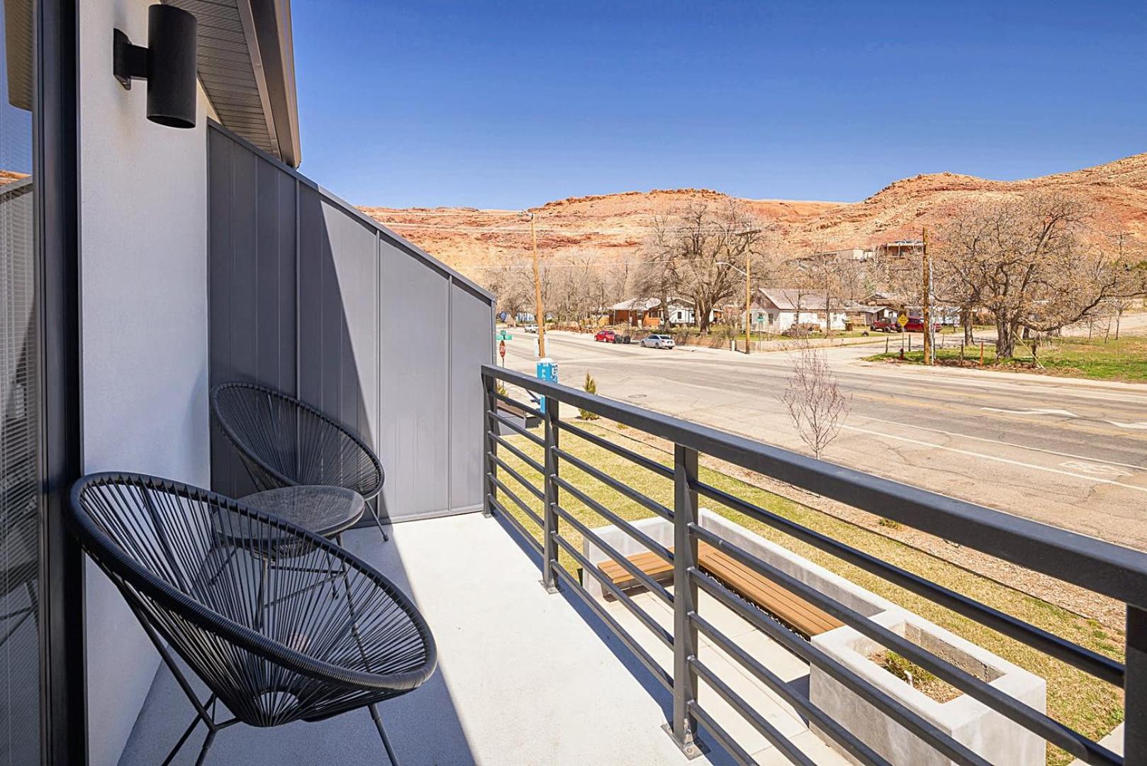 Near Downtown Stylish 2Br With Amazing Patio - 4 Villa Моуаб Екстериор снимка